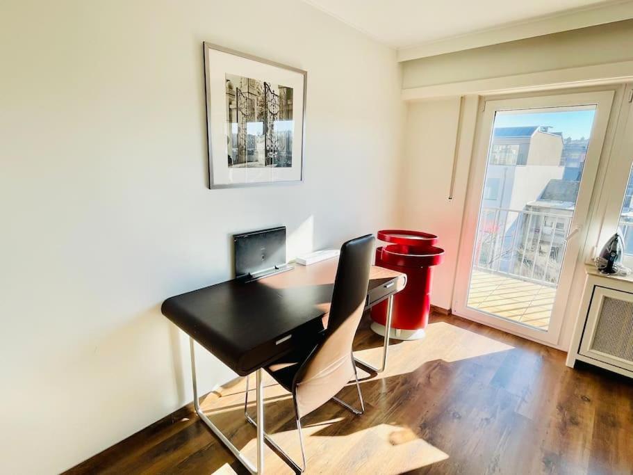 Big Penthouse 2 Bedrooms In Center With Parking And Largeterrace-41 Luxembourg Exterior photo